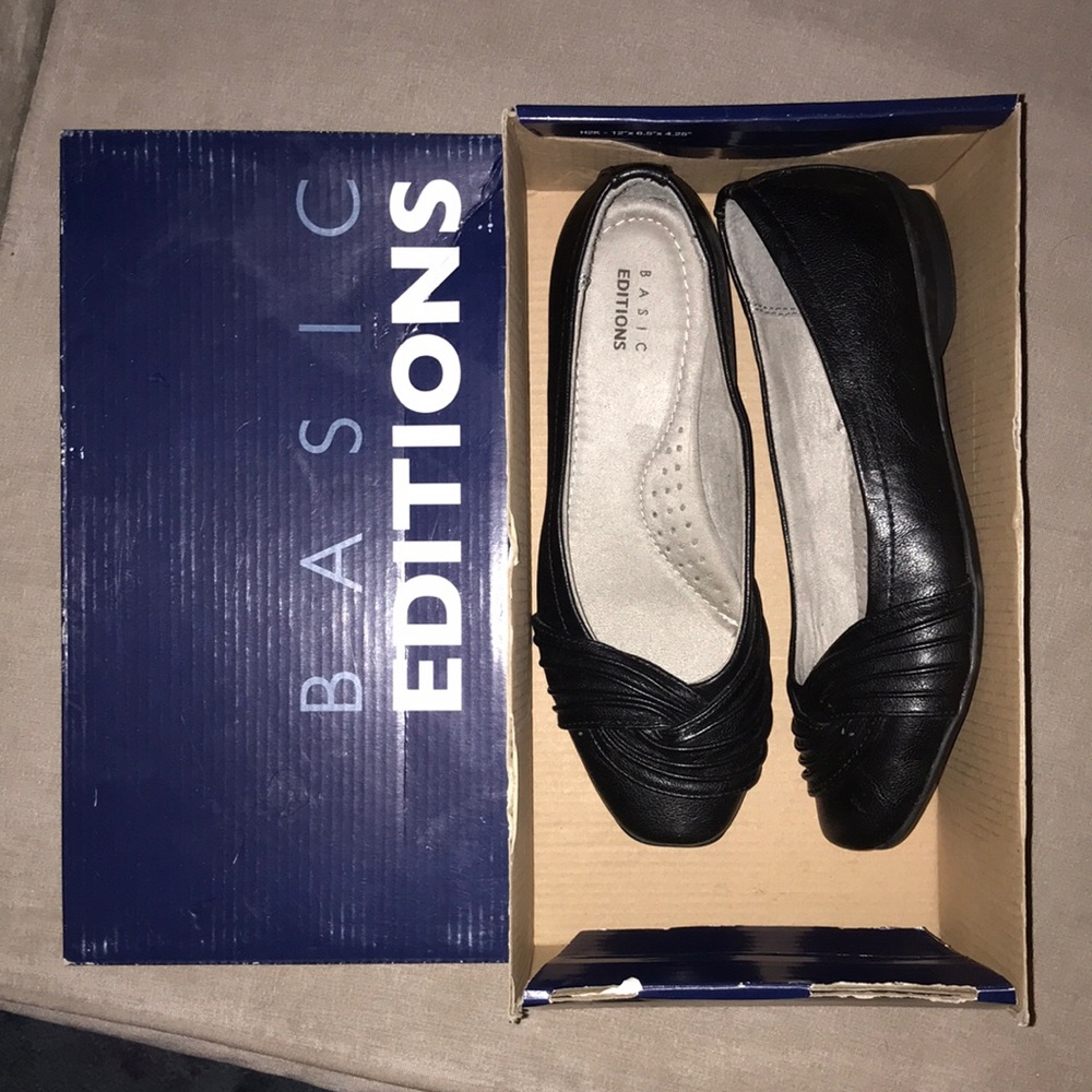 Black flats
